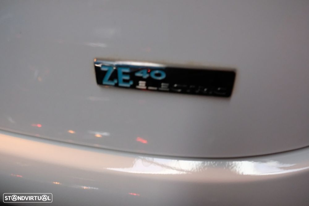 Renault Zoe (c/ Bateria) Limited 40 - 19