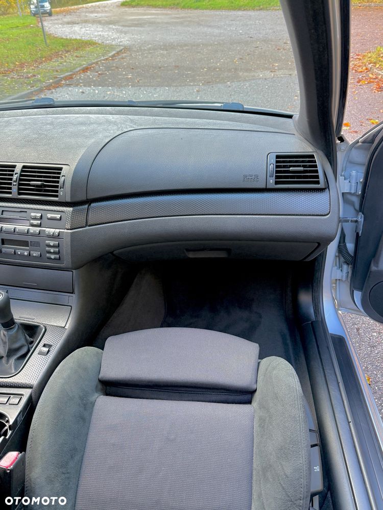 BMW Seria 3 318i - 25