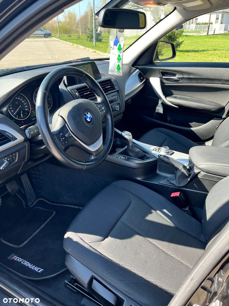 BMW Seria 1 114i - 7