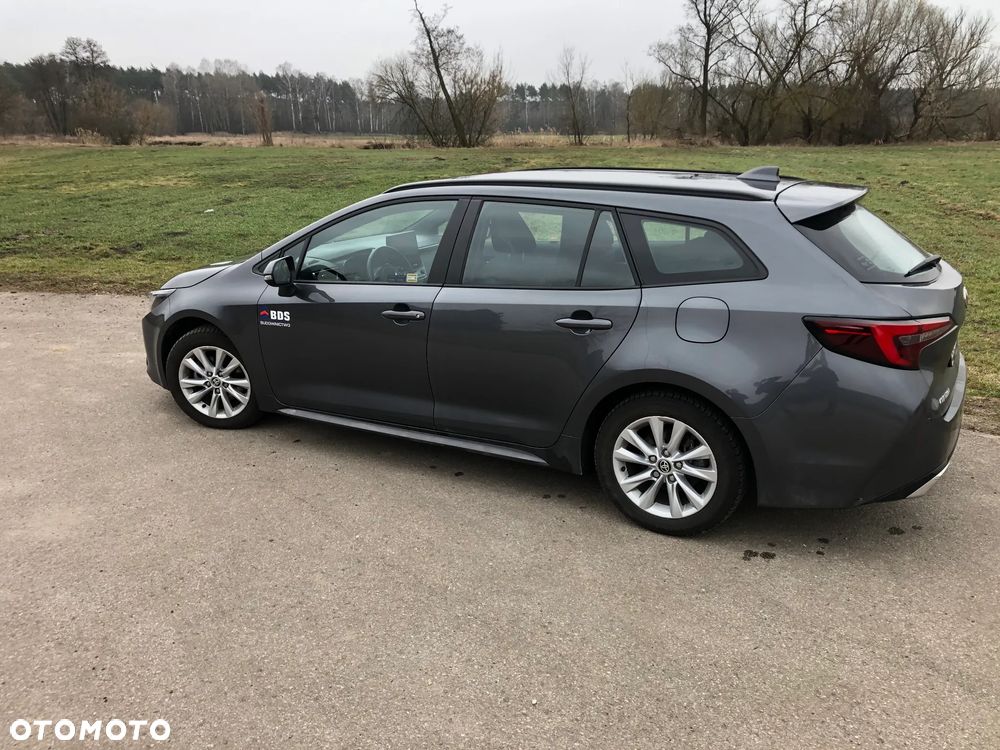 Toyota Corolla - 5