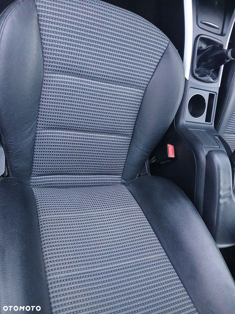 Mercedes-Benz Klasa B 170 - 18