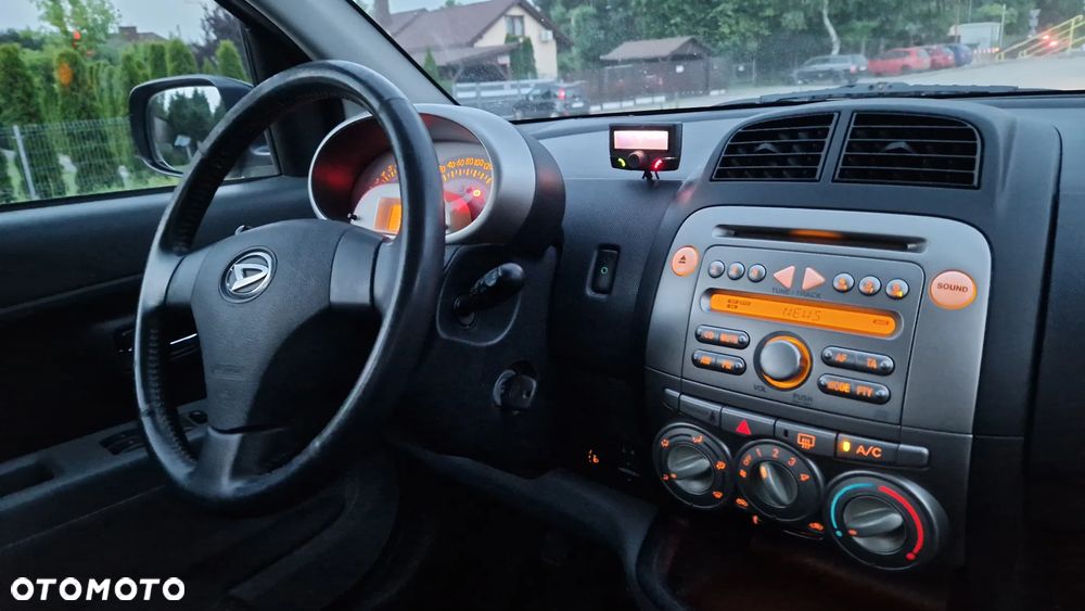 Daihatsu Sirion 1.3 - 26