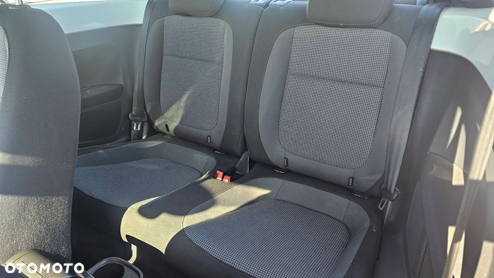 Volkswagen Beetle 1.6 TDI DPF - 13