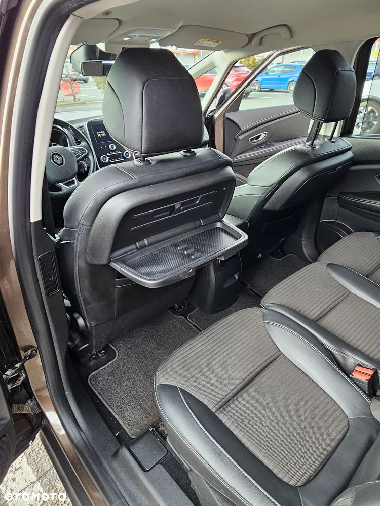 Renault Grand Scenic Gr 1.6 dCi Energy Limited EU6 - 17