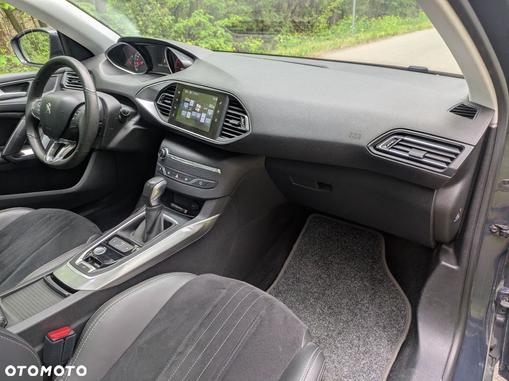 Peugeot 308 BlueHDi FAP 150 EAT6 Stop & Start Allure - 16
