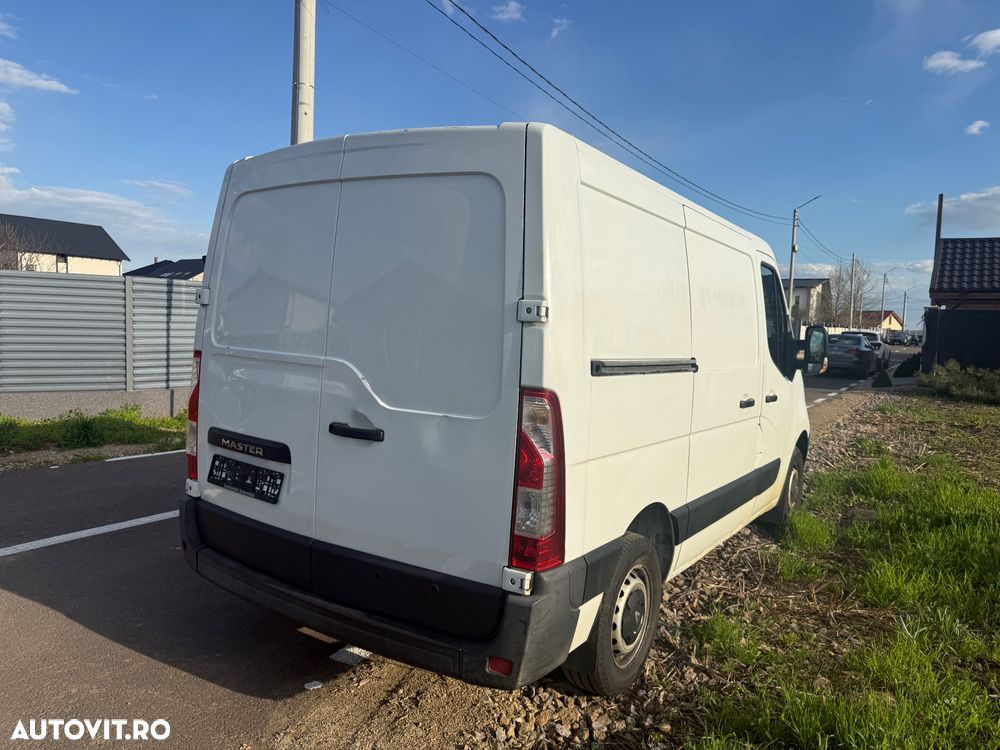 Renault Master III - 5