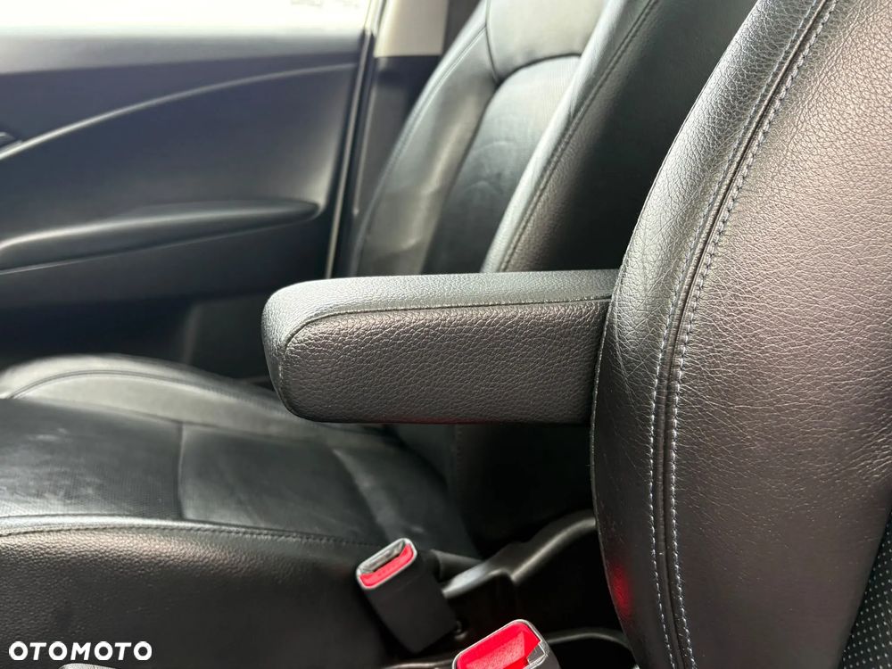 Hyundai ix20 1.4 Comfort - 18