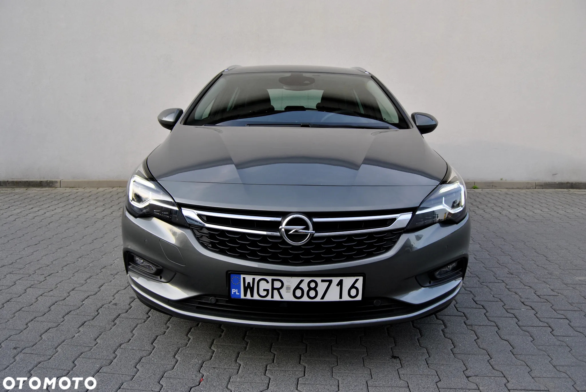 Opel Astra 1.6 BiTurbo D Start/Stop Sports Tourer Ultimate - 4