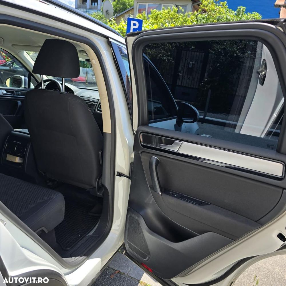 Volkswagen Touareg V6 TDI BMT Mountain Plus - 14