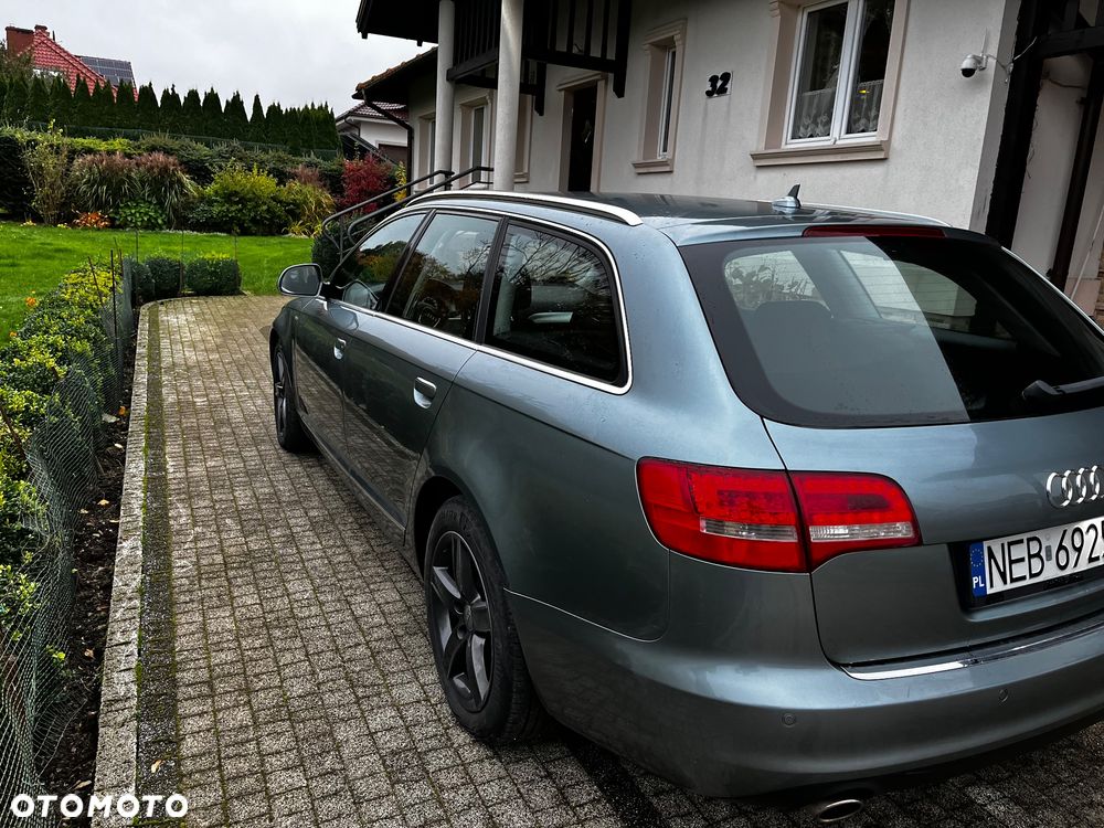 Audi A6 Avant 2010 photo 2