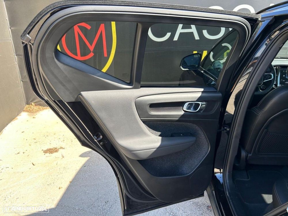 Volvo XC 40 1.5 T4 PHEV Plus Dark - 25