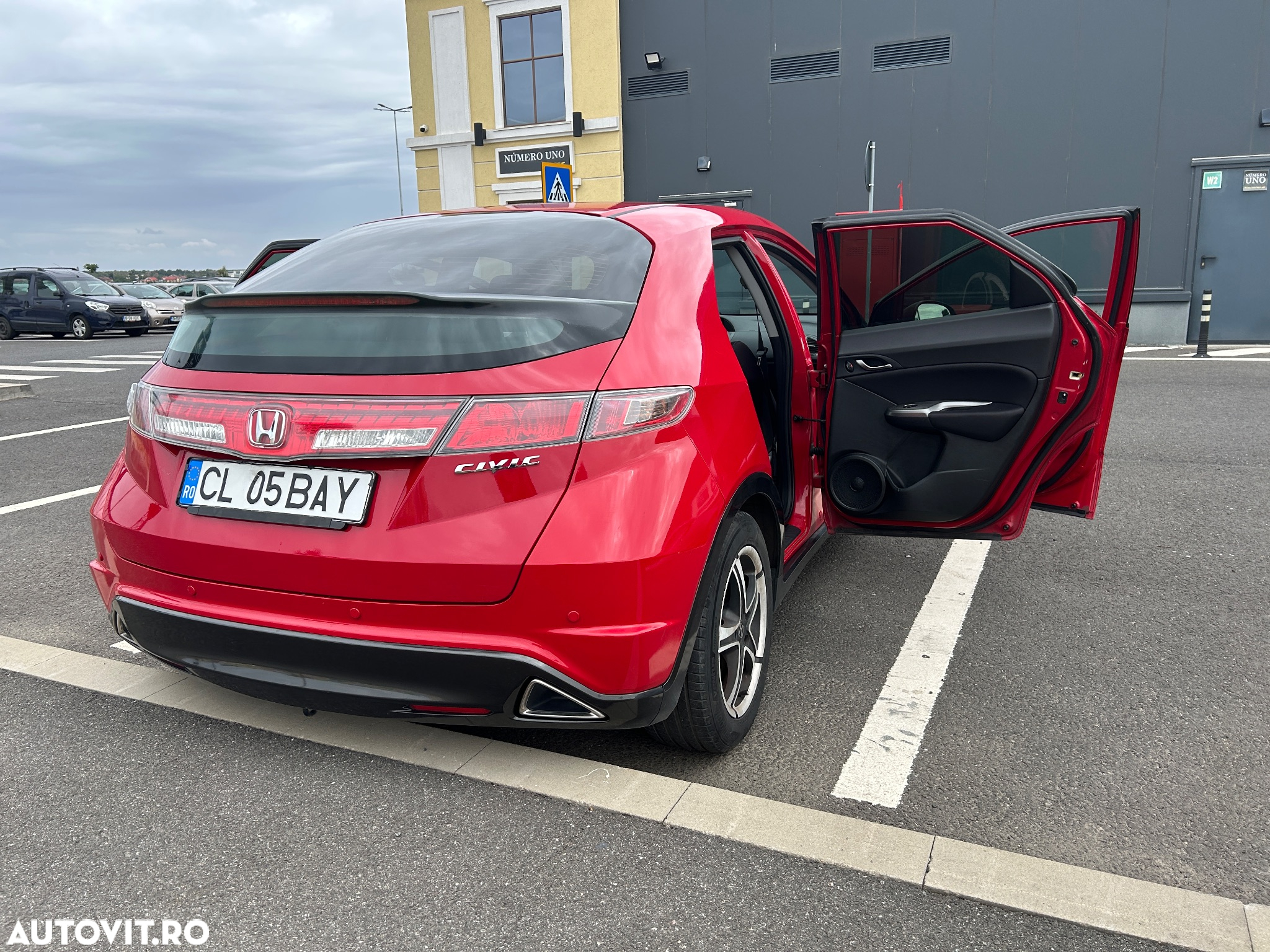 Honda Civic 1.4 i-VTEC - 11