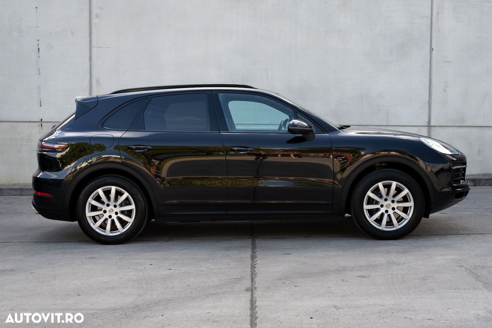 Porsche Cayenne Tiptronic S Platinum Edition - 3