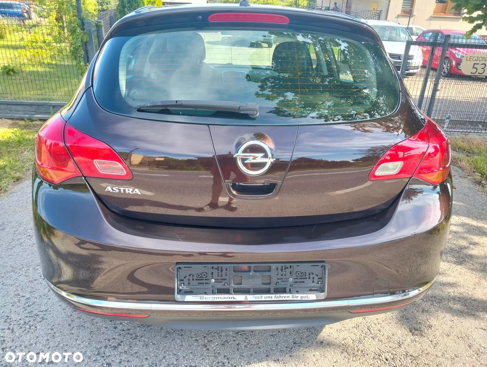 Opel Astra 1.6 Style - 4