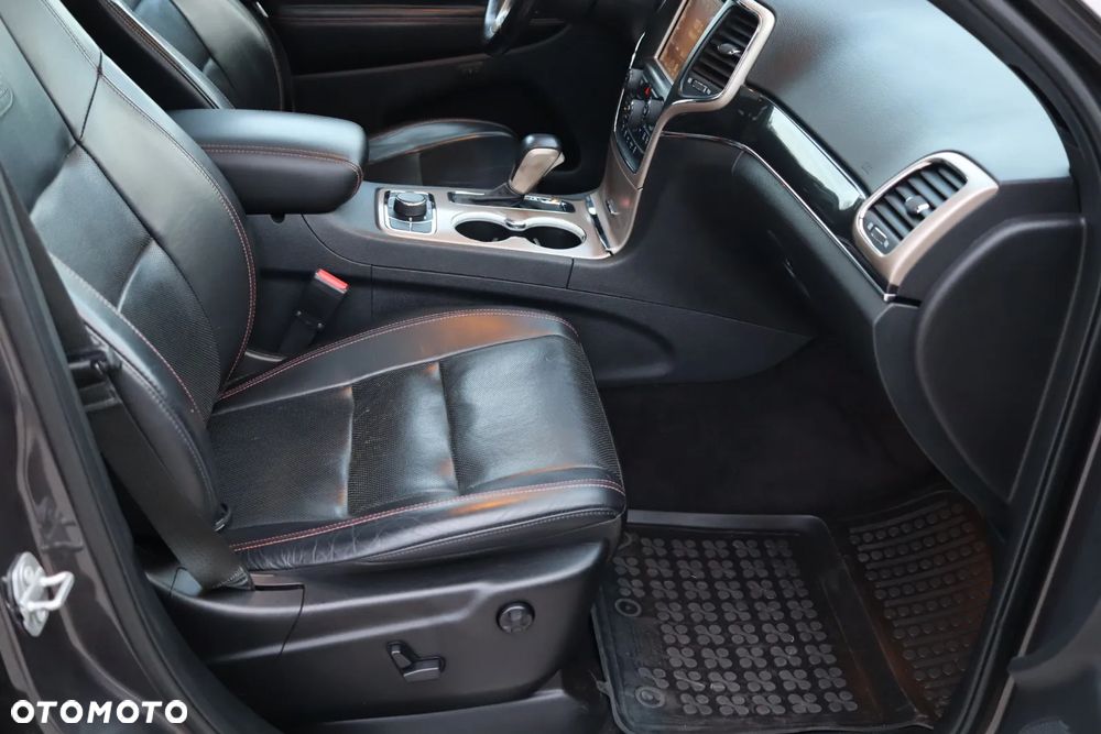 Jeep Grand Cherokee 3.6 V6 Overland - 25