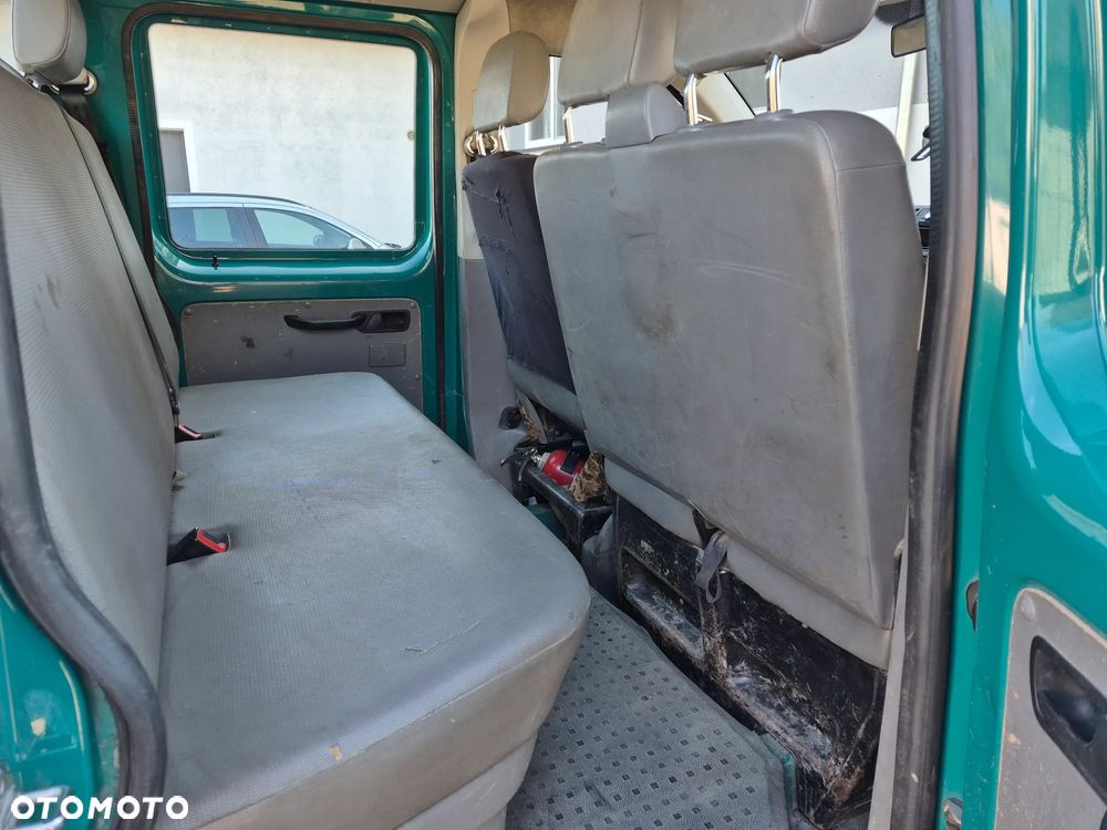 Volkswagen Transporter - 3