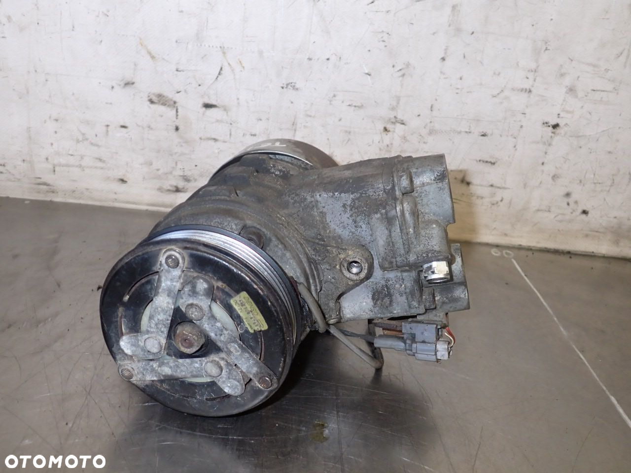 SPRĘŻARKA KLIMATYZACJI DAIHATSU TERIOS 1.3 447300-6763 - 8