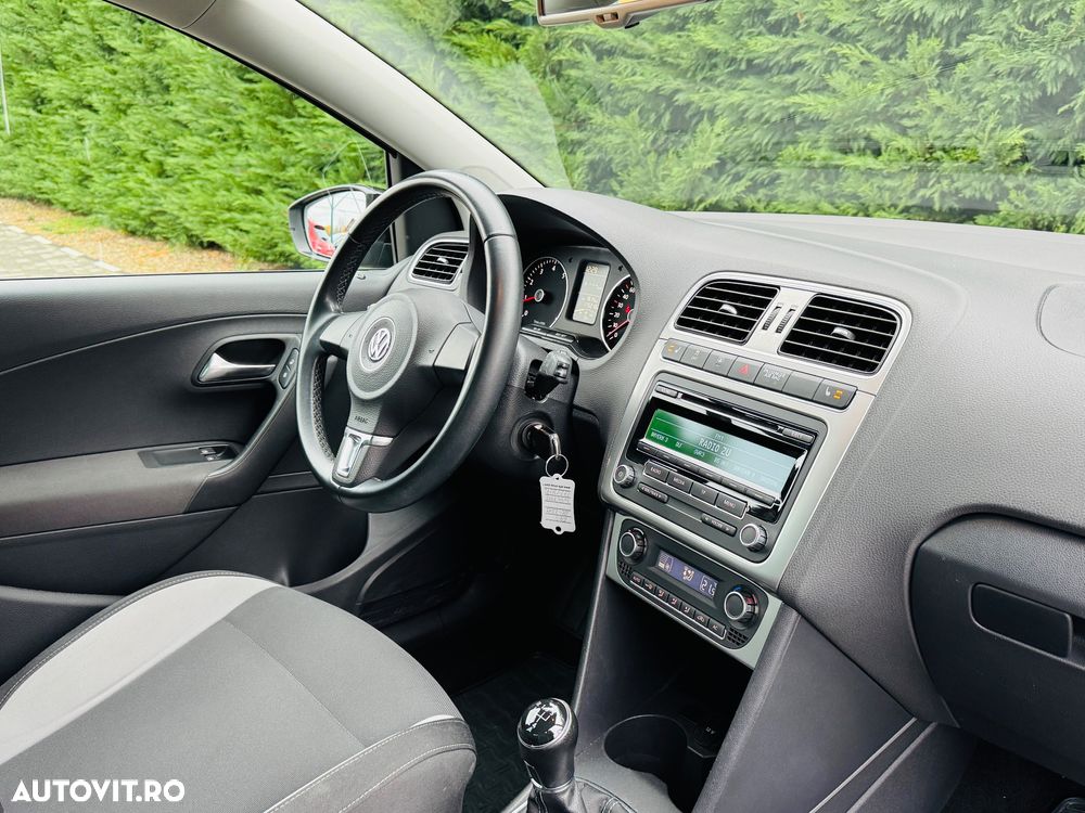 Volkswagen Polo - 19