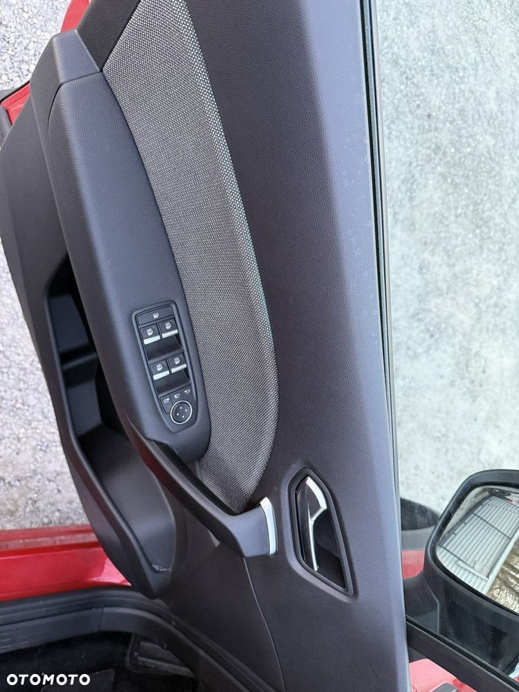 Renault Captur - 18
