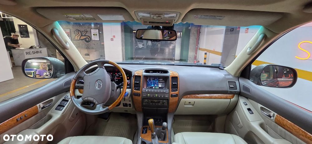Lexus GX - 21