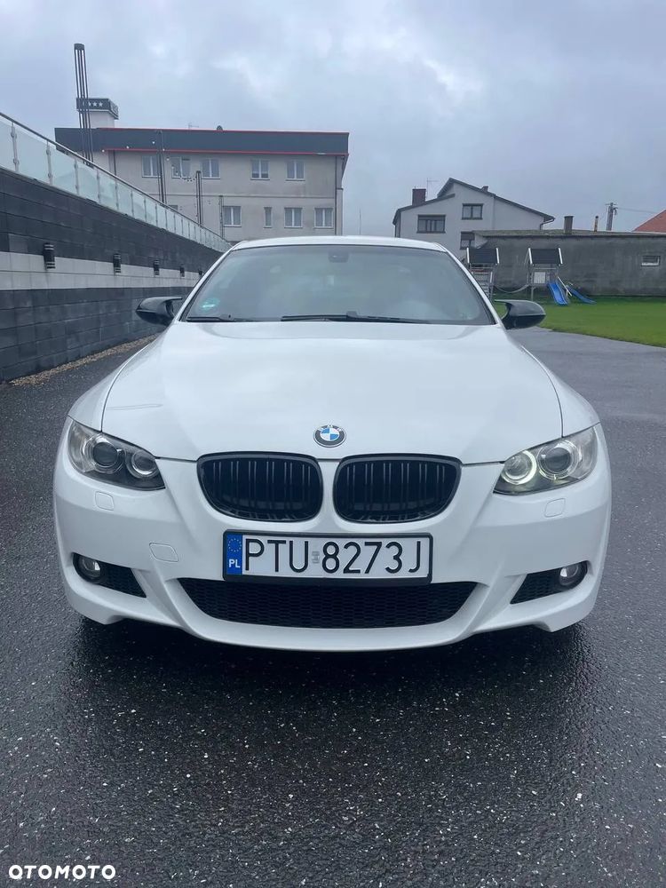 BMW Seria 3 320i - 8
