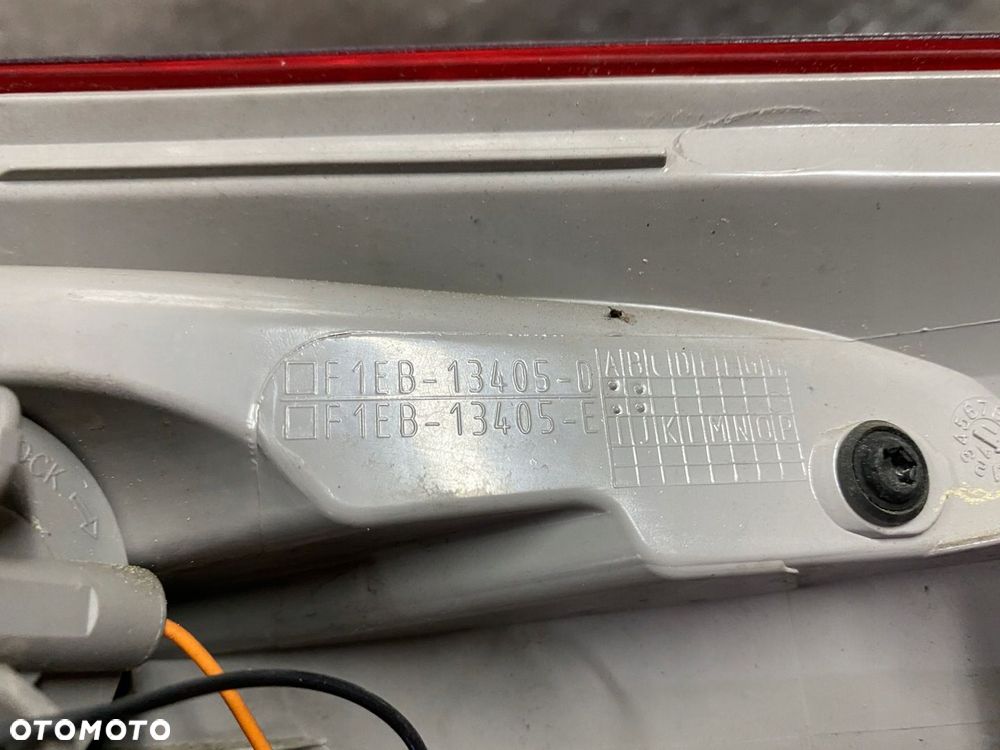 LAMPA TYŁ LH FORD FOCUS MK3 LIFT KOMBI F1EB-13405E - 9