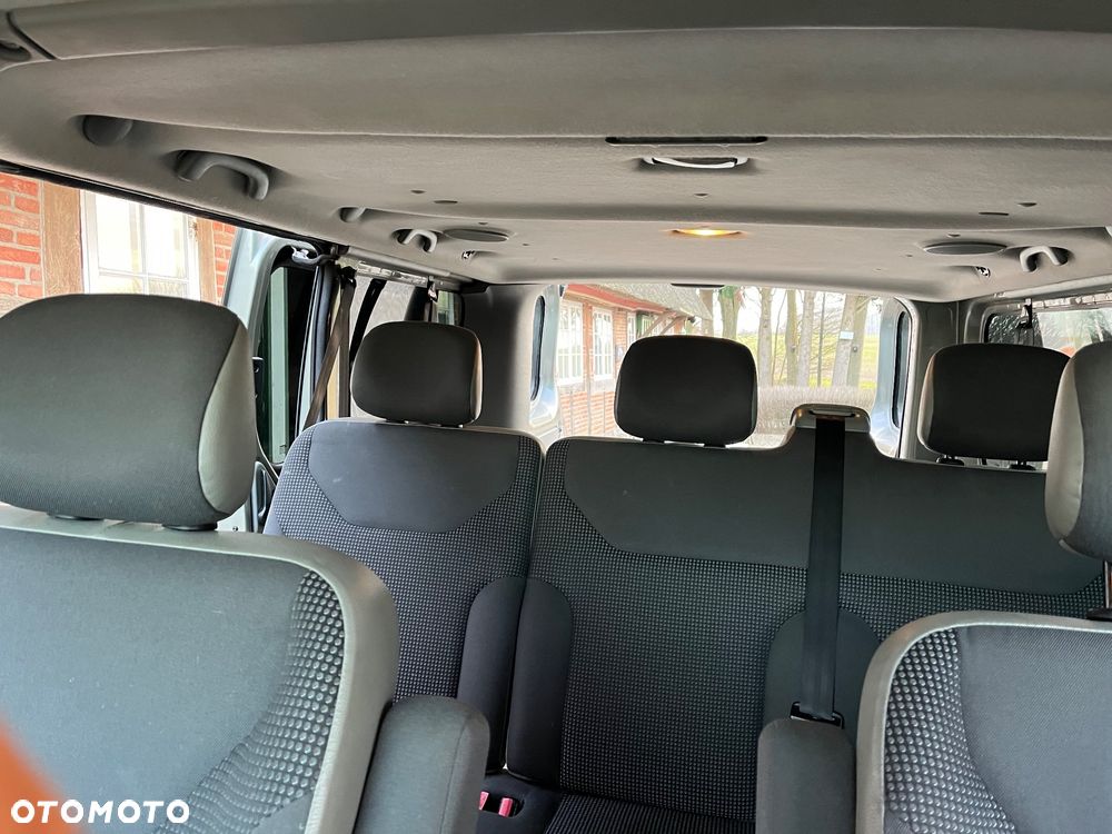 Opel Vivaro L2H1 2.9t - 15