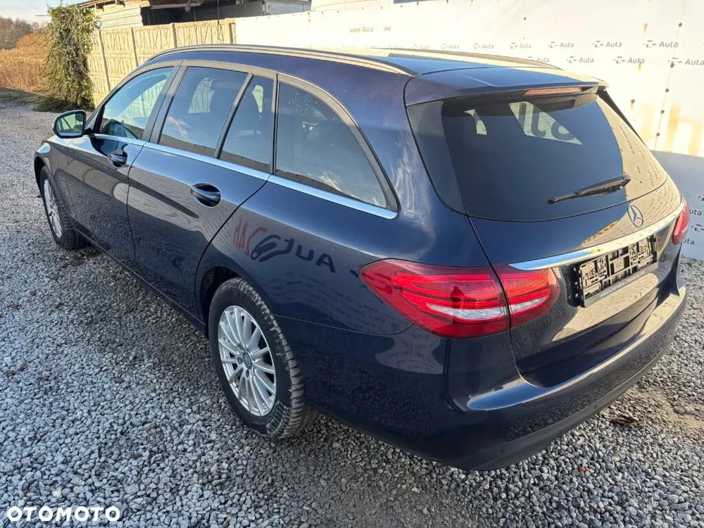 Mercedes-Benz Klasa C 220 (BlueTEC) d Exclusive - 4