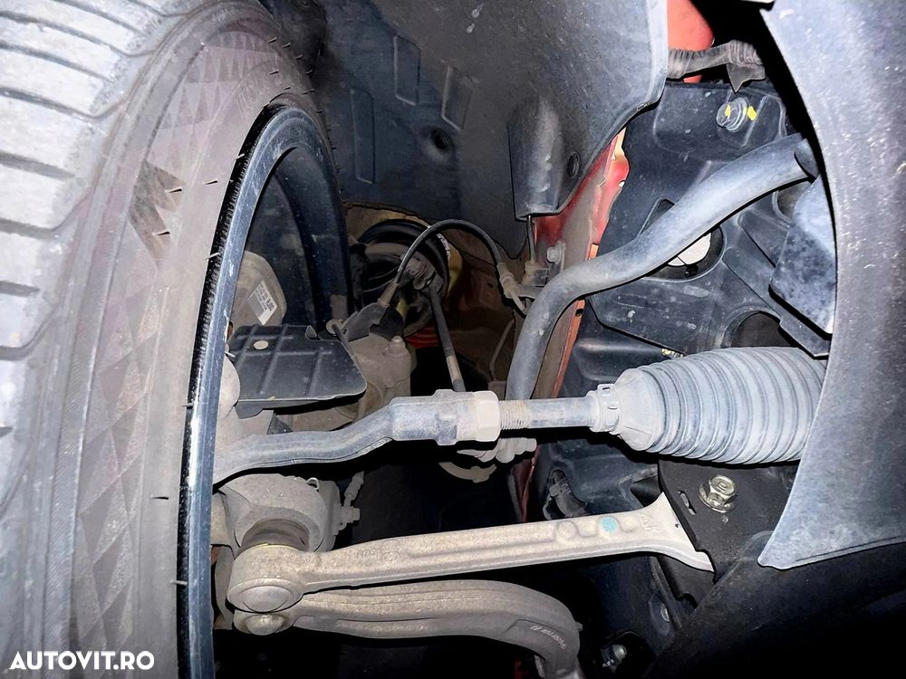 Kia Stinger 2.0 T-GDI GT Line - 13