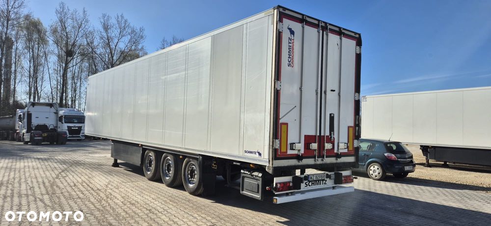 Schmitz Cargobull SCB - 4