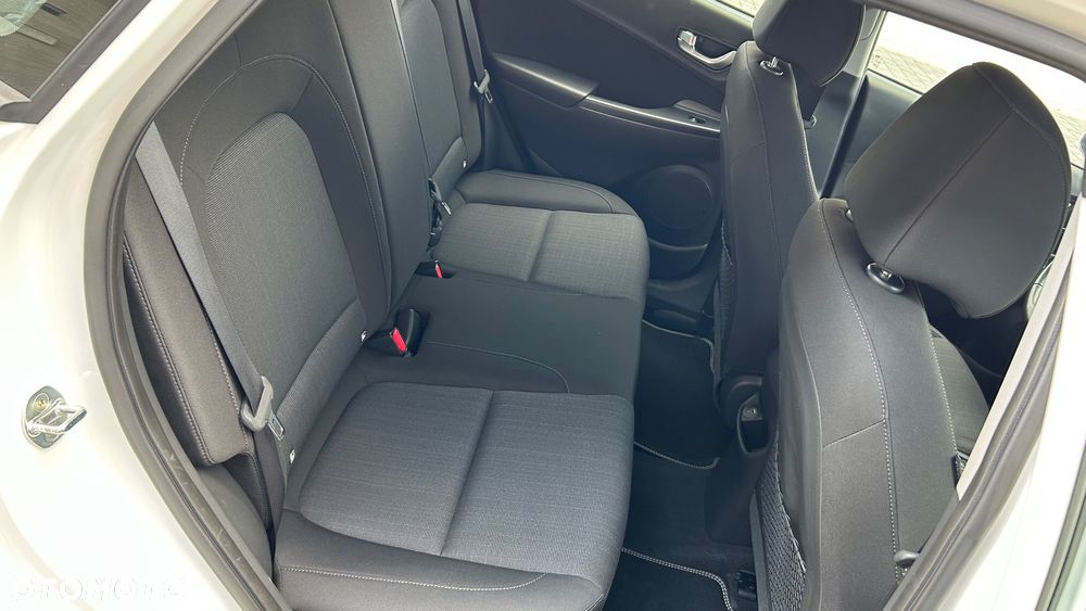 Hyundai Kona 1.6 GDI Hybrid Premium DCT - 29