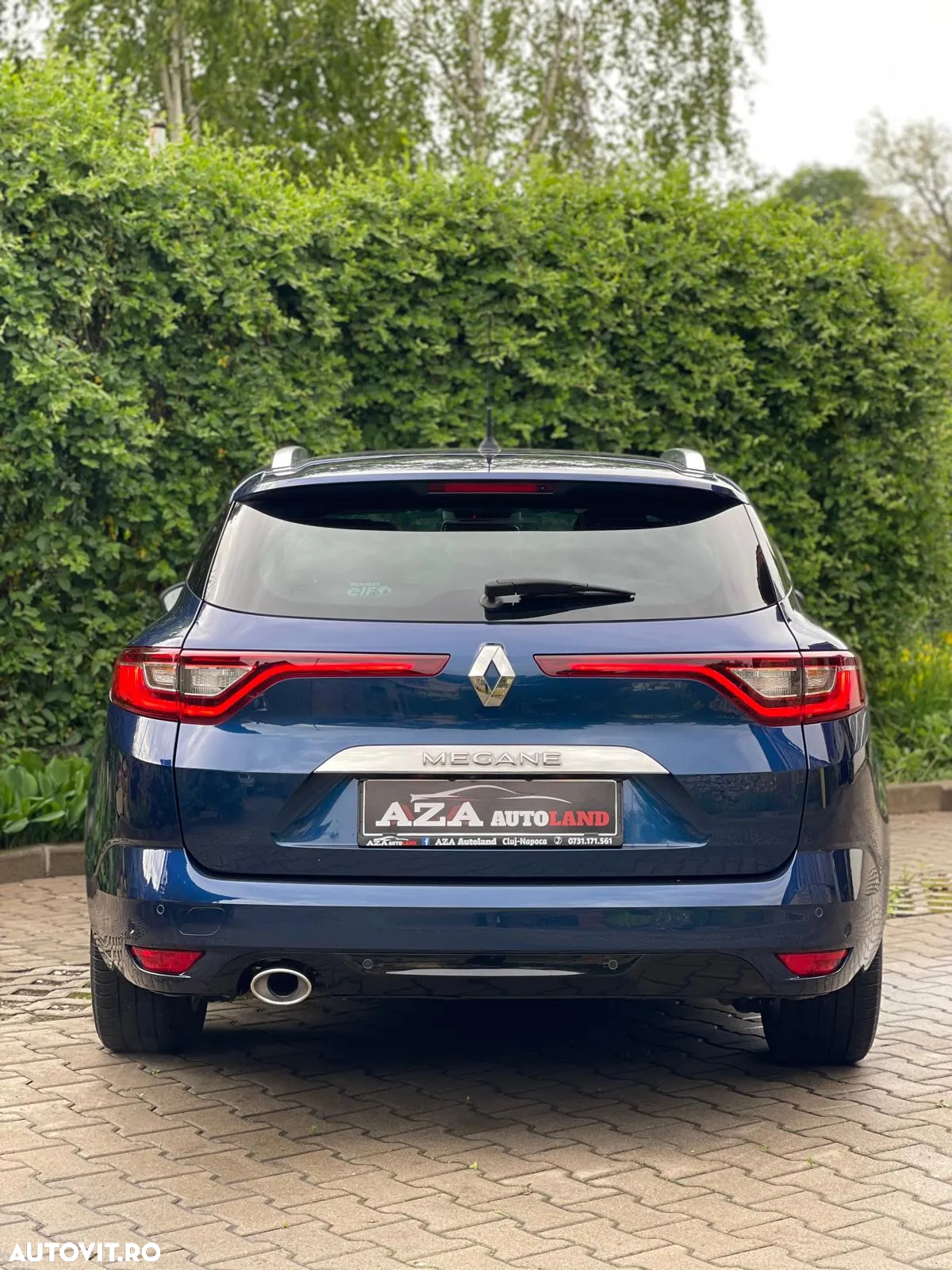 Renault Megane ENERGY dCi 110 EDC BOSE EDITION - 13