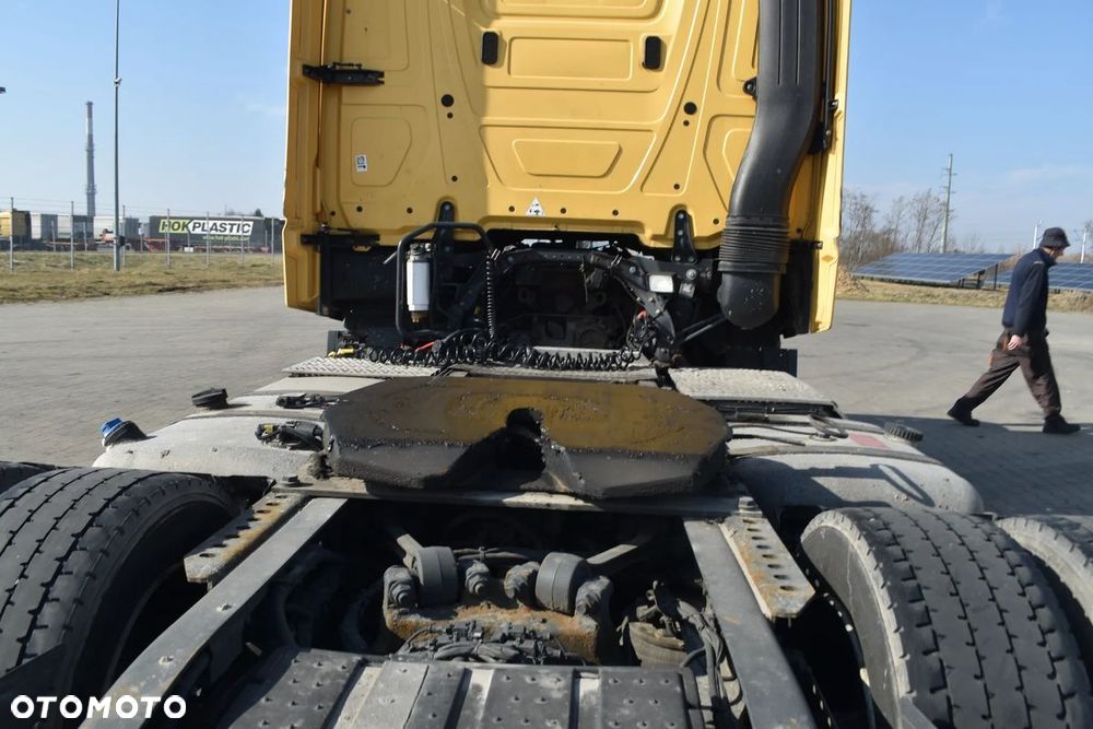 Mercedes-Benz Actros 1842 - 16