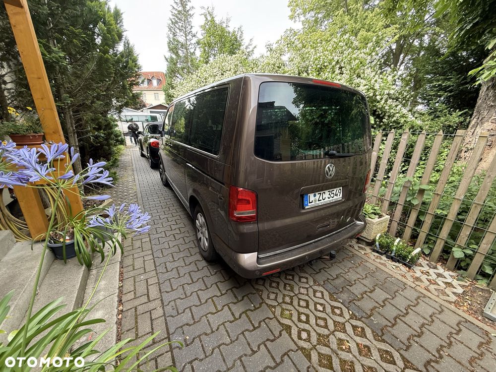 Volkswagen Multivan - 7