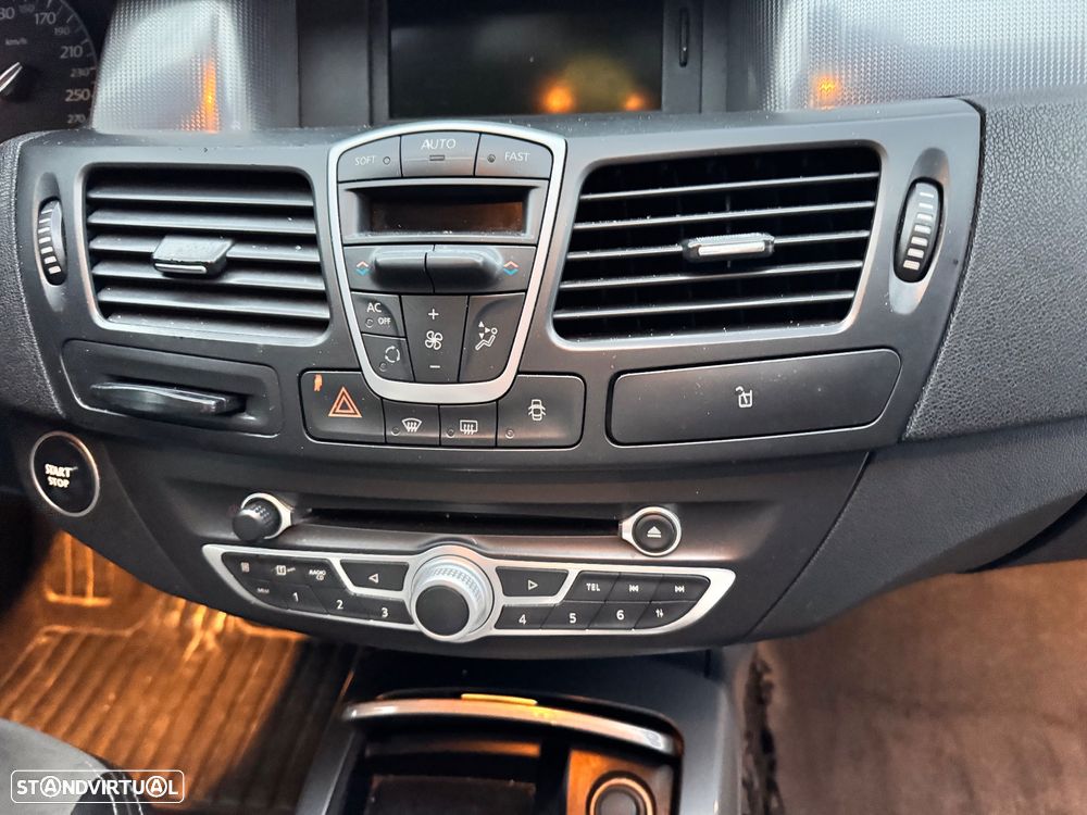 Renault Laguna 2.0 dCi Dynamique S 4control - 13