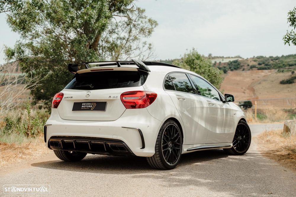 Mercedes-Benz A 45 AMG 4-Matic - 12