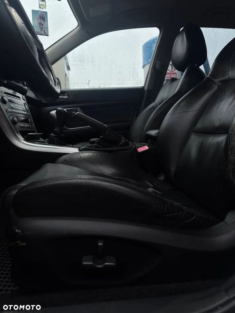 Subaru Legacy 2.0 4WD Celebration - 4