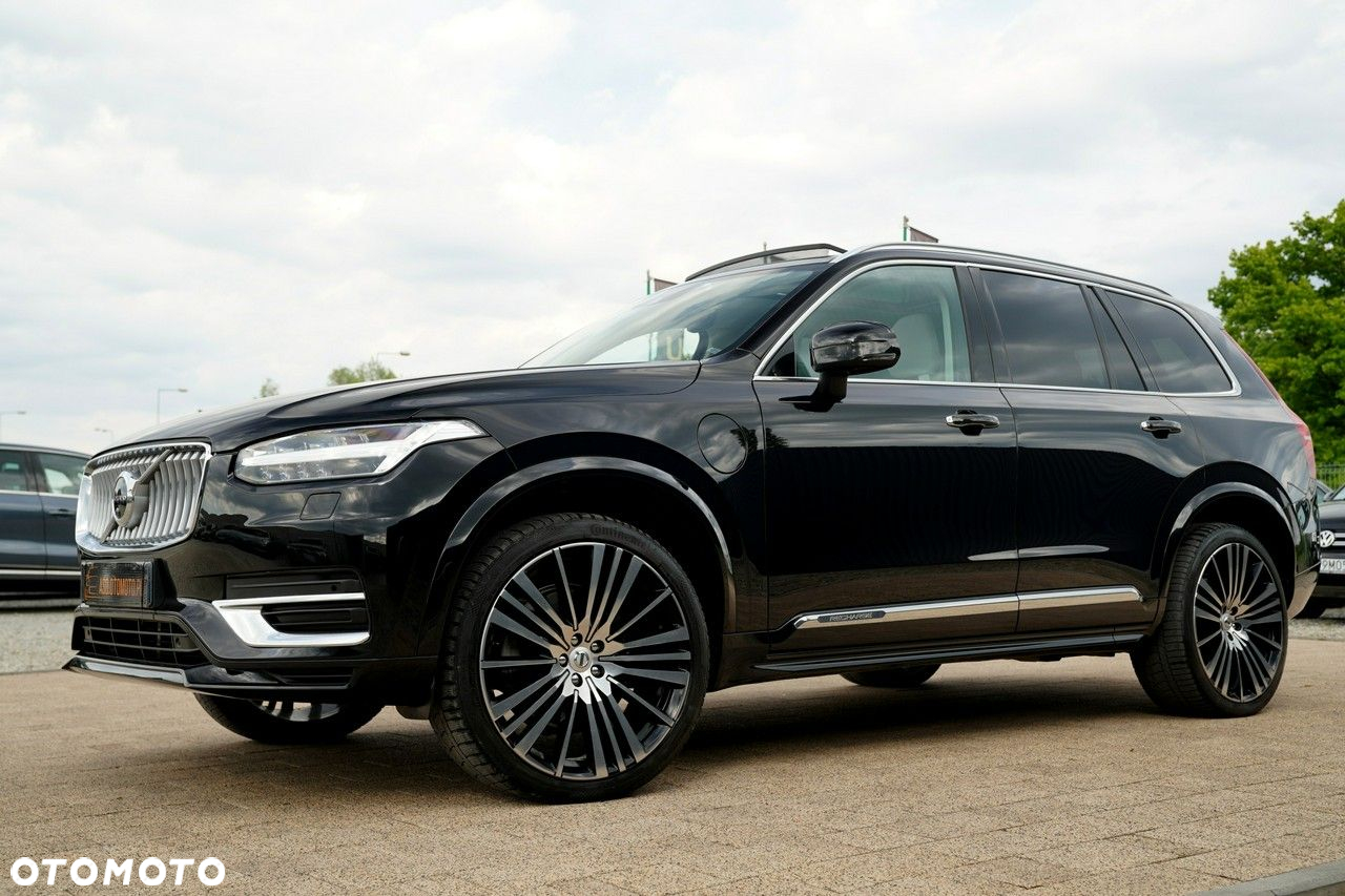 Volvo XC 90 - 9