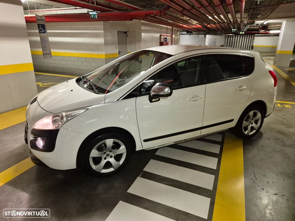 Peugeot 3008 1.6 HDi Style - 3