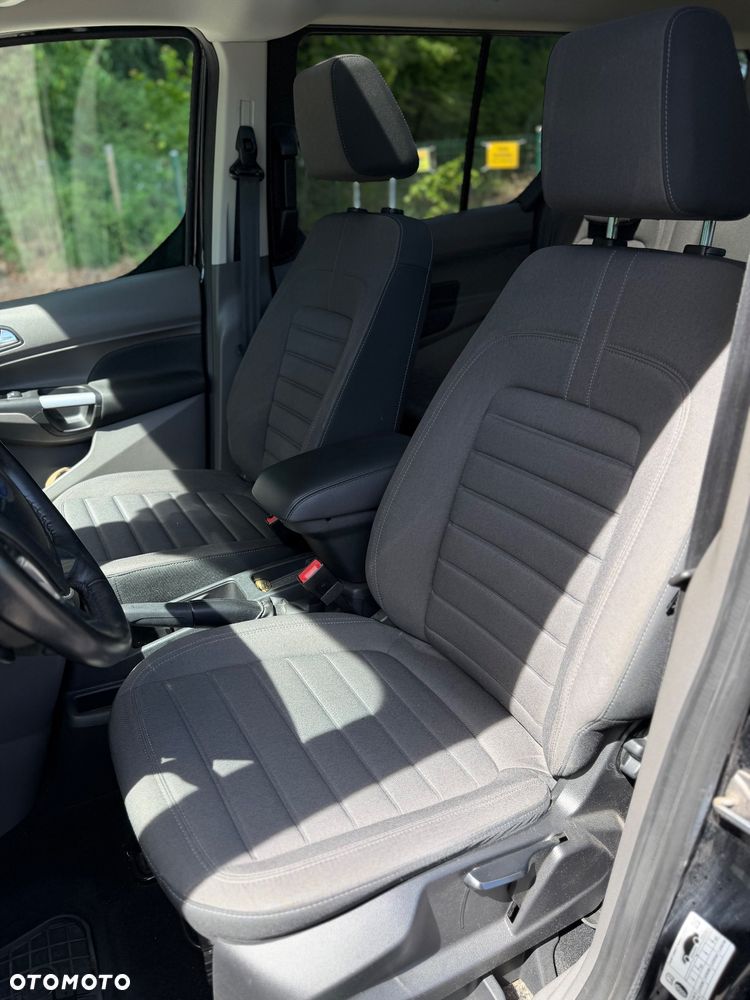 Ford Tourneo Connect - 15