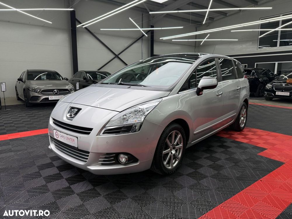 Peugeot 5008 1.6 HDI Confort Pack - 2
