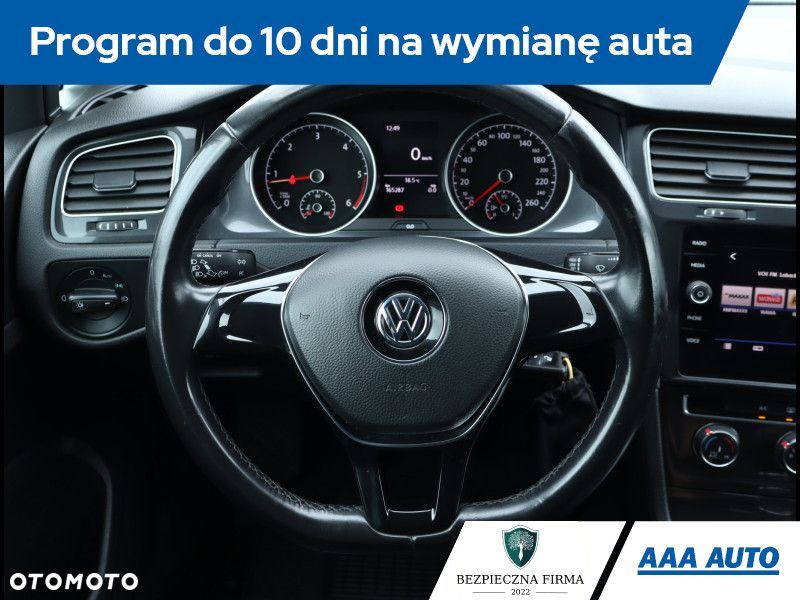 Volkswagen Golf - 19