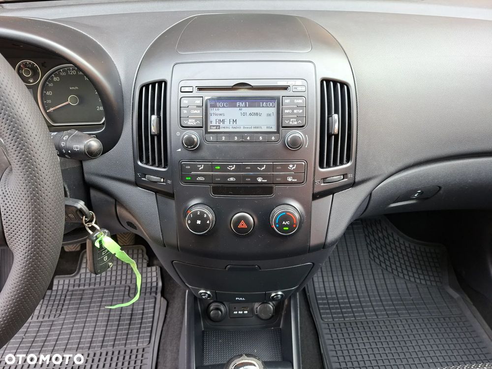 Hyundai i30 i30cw 1.4 Edition Plus - 22