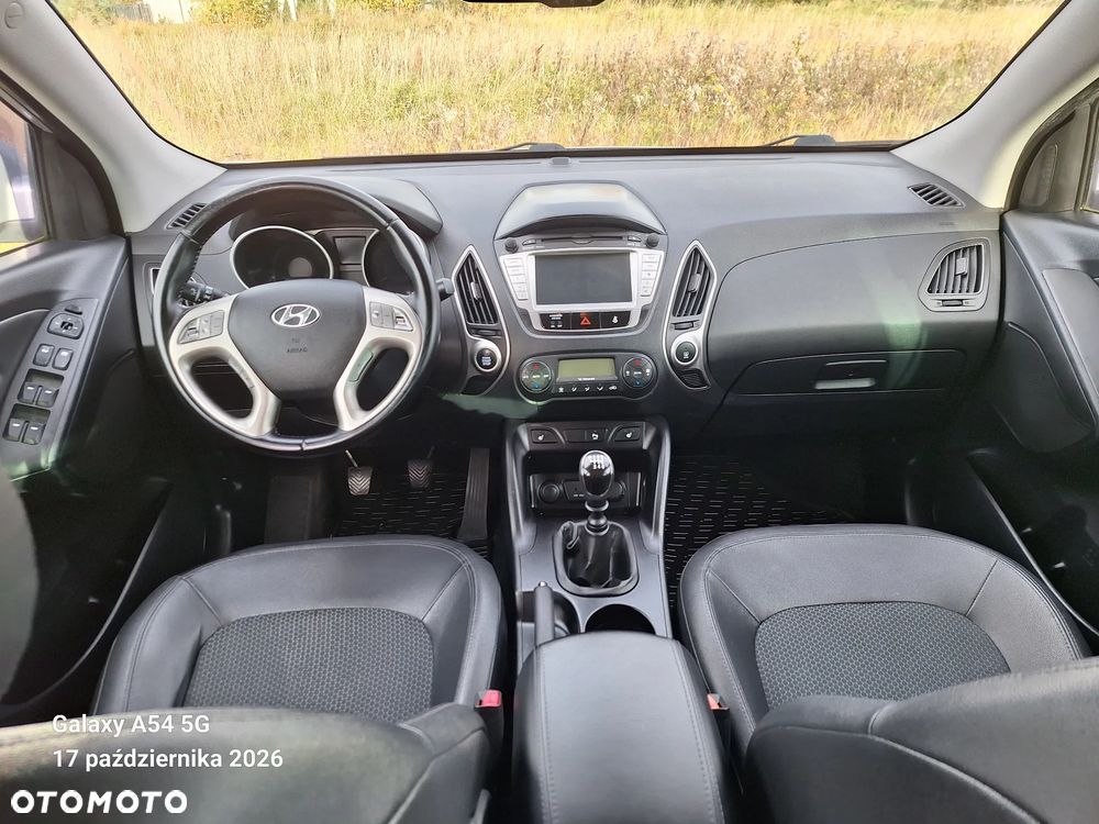 Hyundai ix35 - 25
