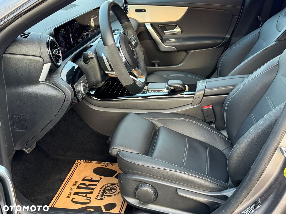 Mercedes-Benz CLA 200 d AMG Line 8G-DCT - 5