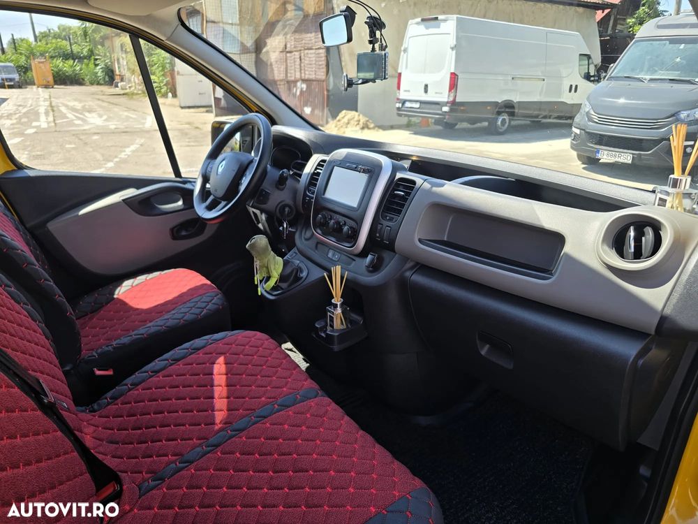 Renault TRAFIC - 3
