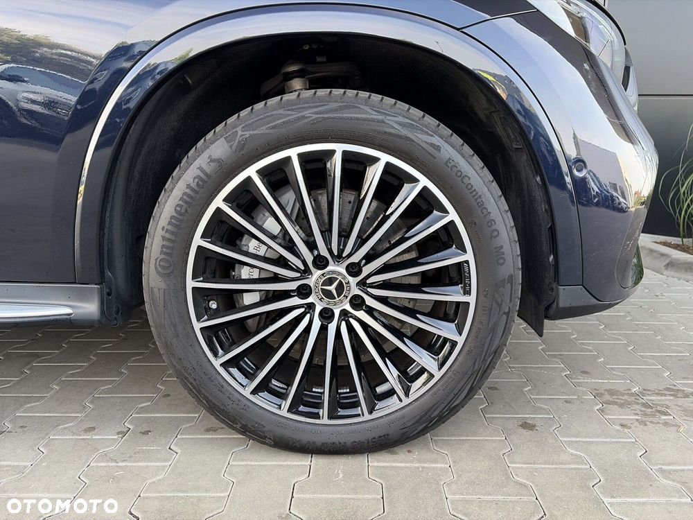 Mercedes-Benz GLC - 16