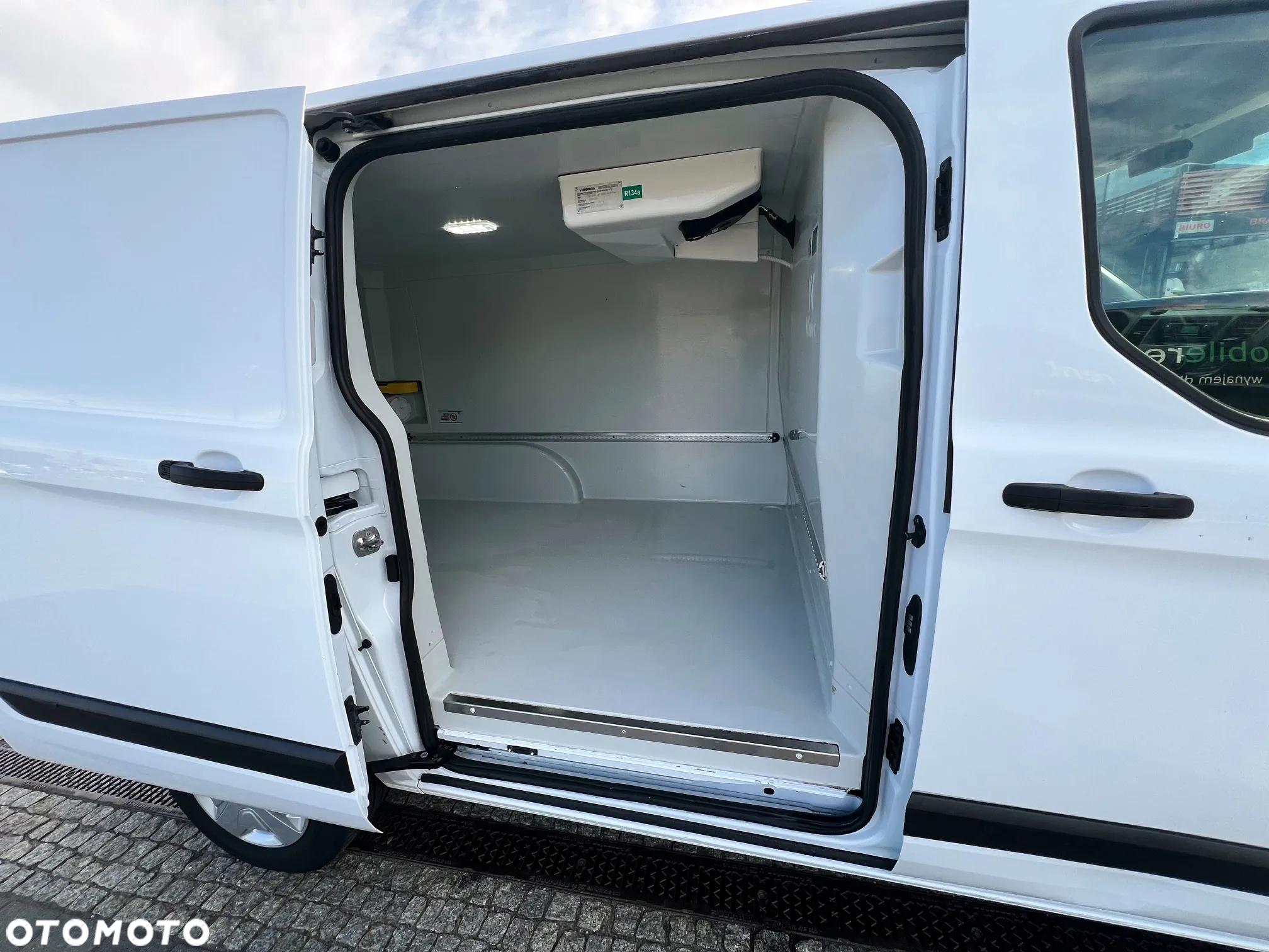 Ford Transit Custom Chłodnia Webasto Import DE Nowy Model - 12