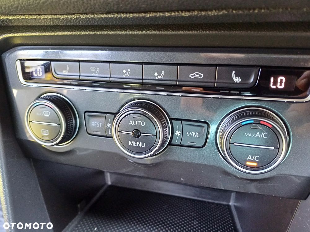 Volkswagen Tiguan - 20