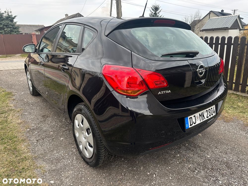 Opel Astra 1.6 Active - 6